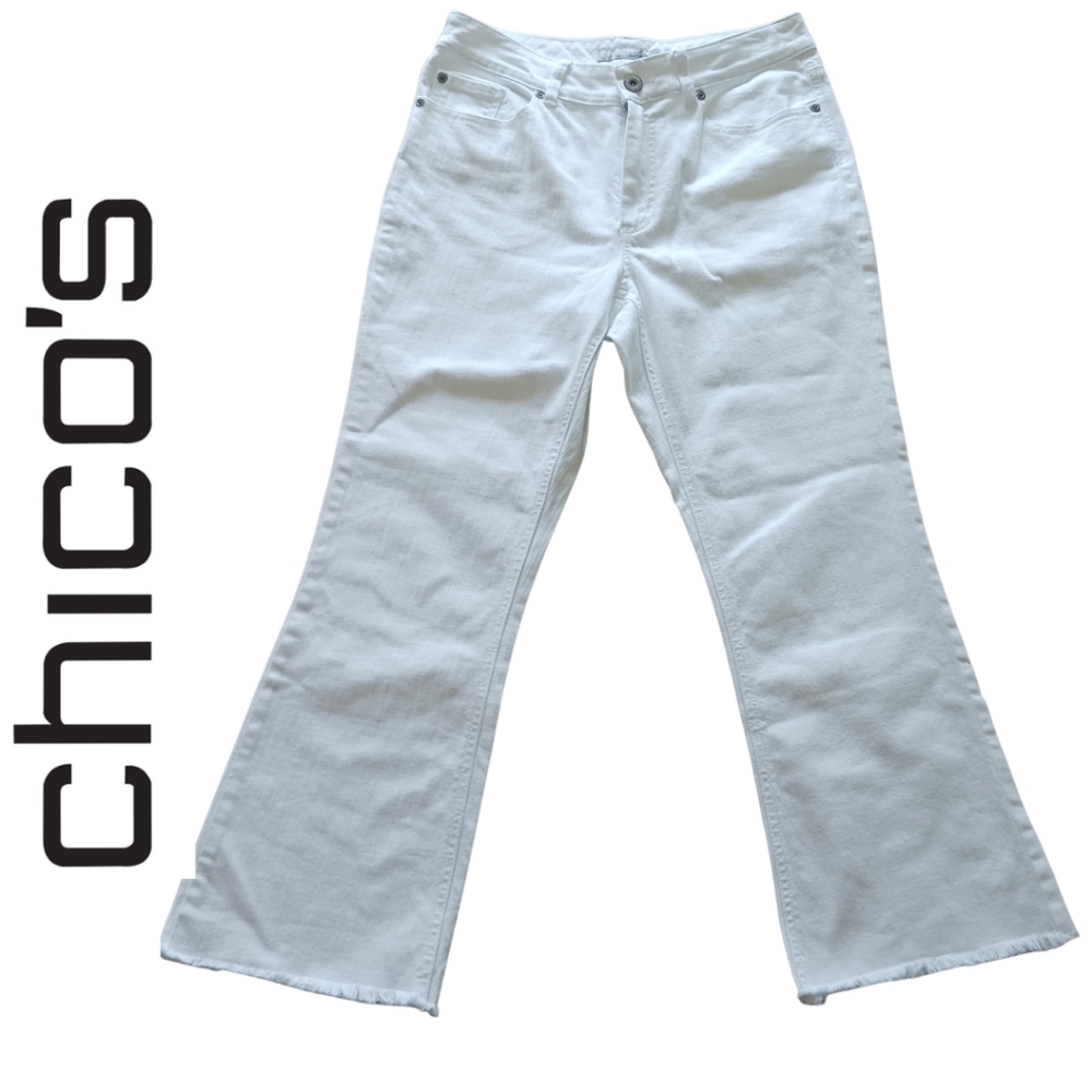 Chico's White Frayed Crop Platinum Jeans Size 6